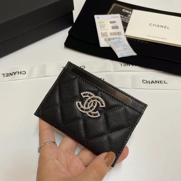 CHANEL Black Quilted Card Holder with Silver Logo - Picture 2 of 8